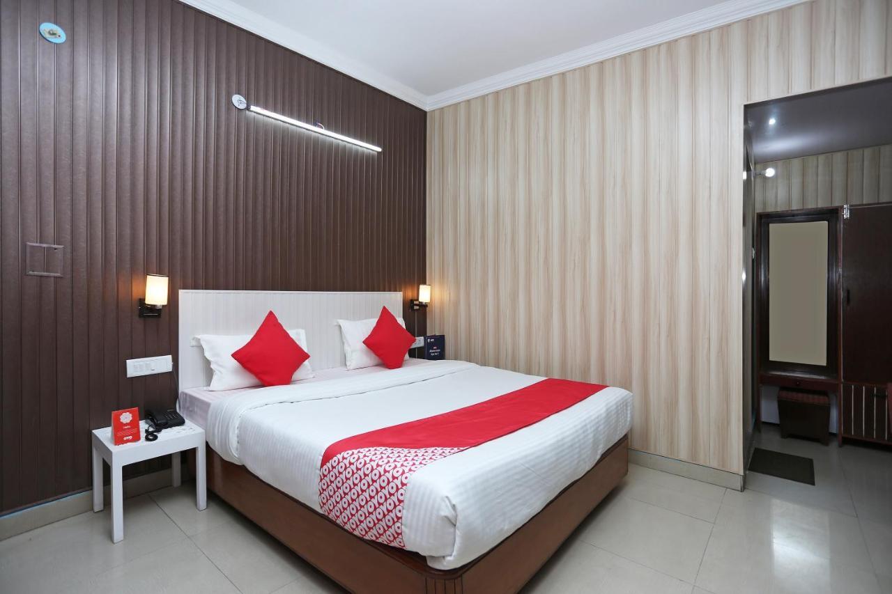 Oyo 8714 Hotel Amar Mussoorie Room photo